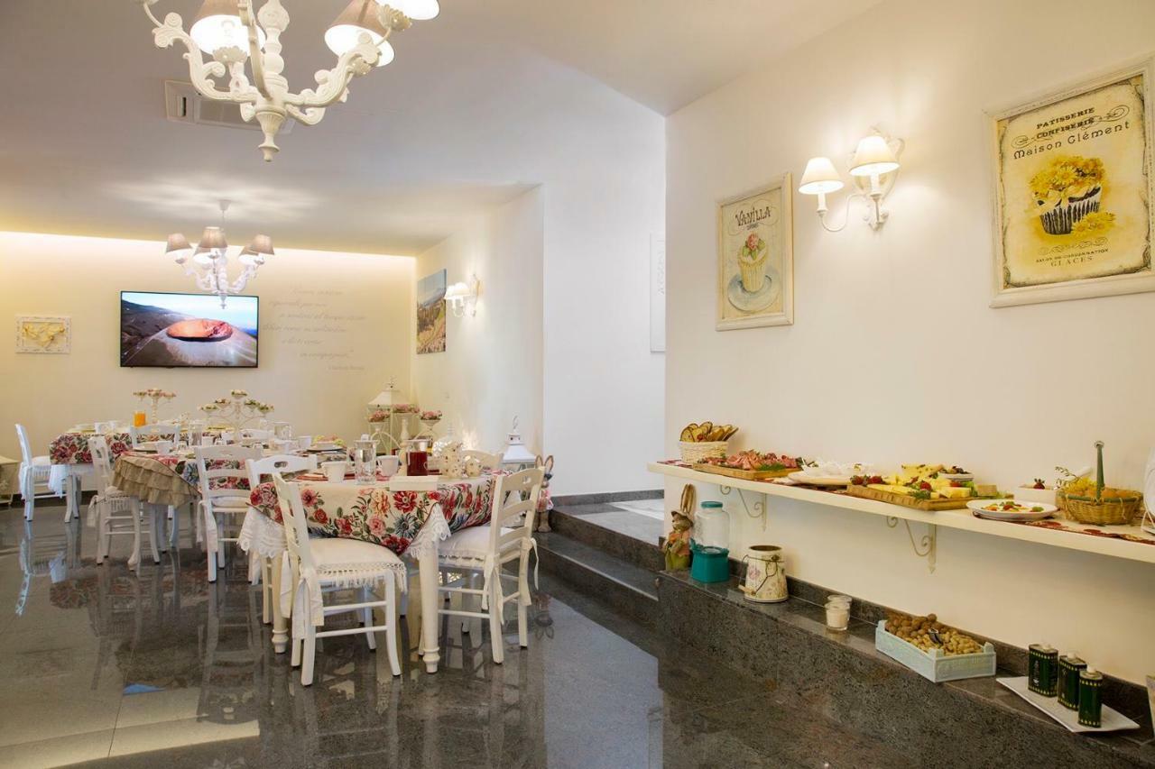 Blanc Maison Etna Relais&charme 3*